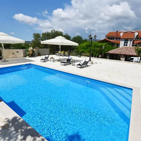 Villa Luxury Bulin *